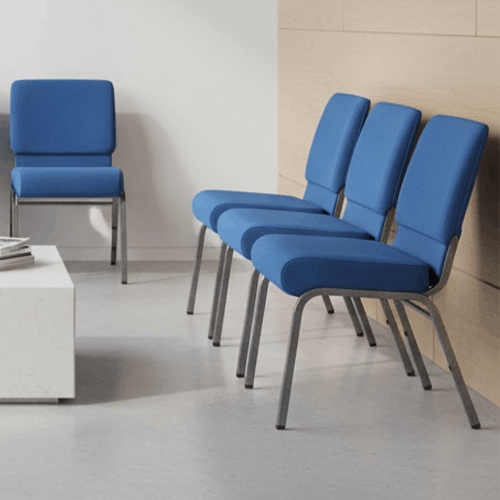 Krzesła konferencyjne Ambassador granatowe w aranżacji