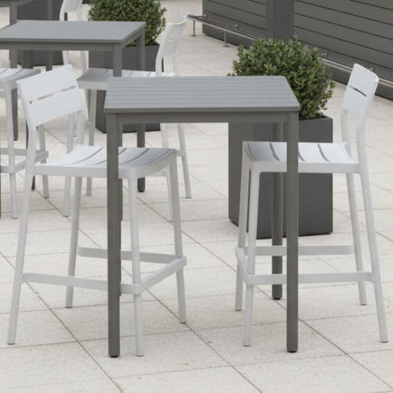 Krzesło outdoorowe Capri Bar popielate - aranżacja 